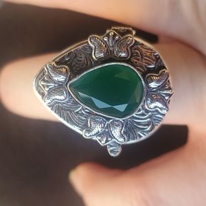 New Emerald 925 Silver Butterflies Poison Ring.